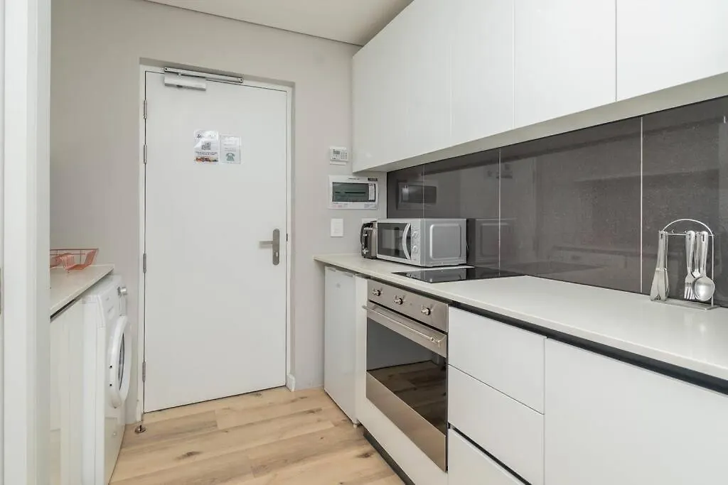 Studio Apartment In Loop Street With City Views Cape Town 0*,